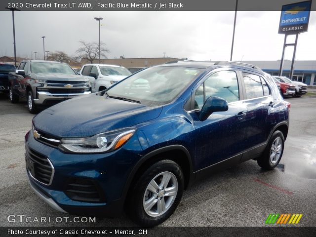 2020 Chevrolet Trax LT AWD in Pacific Blue Metallic