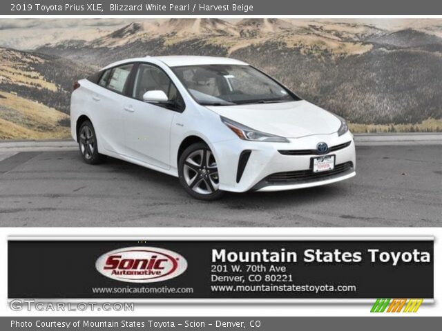 2019 Toyota Prius XLE in Blizzard White Pearl