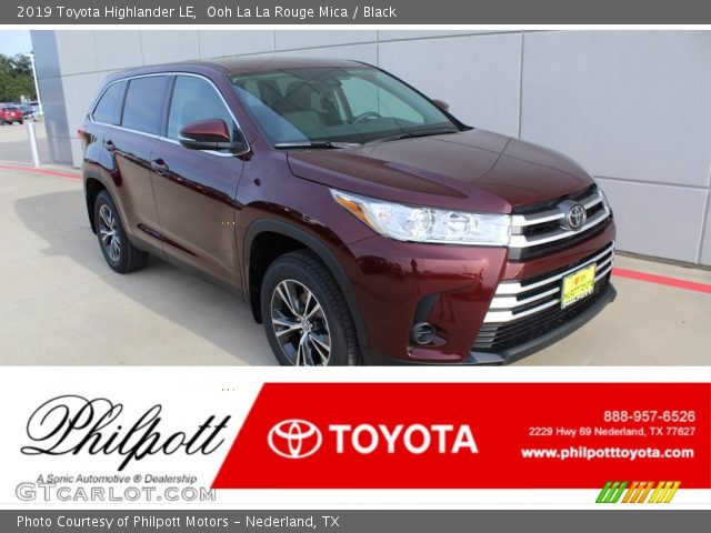 2019 Toyota Highlander LE in Ooh La La Rouge Mica