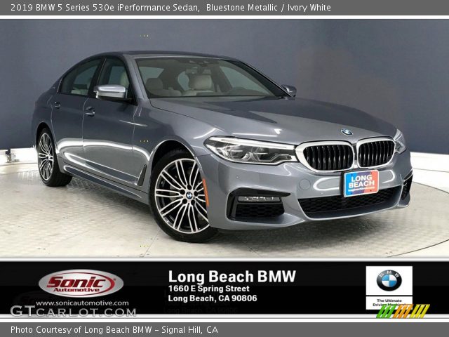 2019 BMW 5 Series 530e iPerformance Sedan in Bluestone Metallic