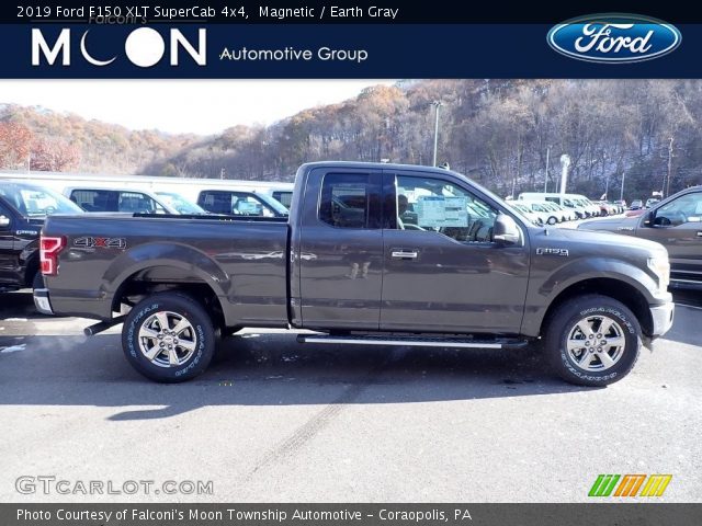 2019 Ford F150 XLT SuperCab 4x4 in Magnetic