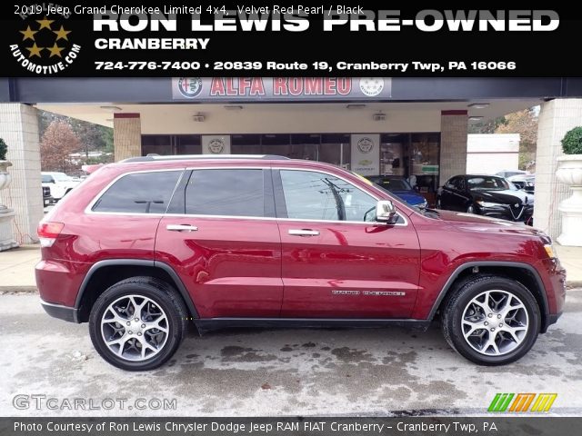 2019 Jeep Grand Cherokee Limited 4x4 in Velvet Red Pearl