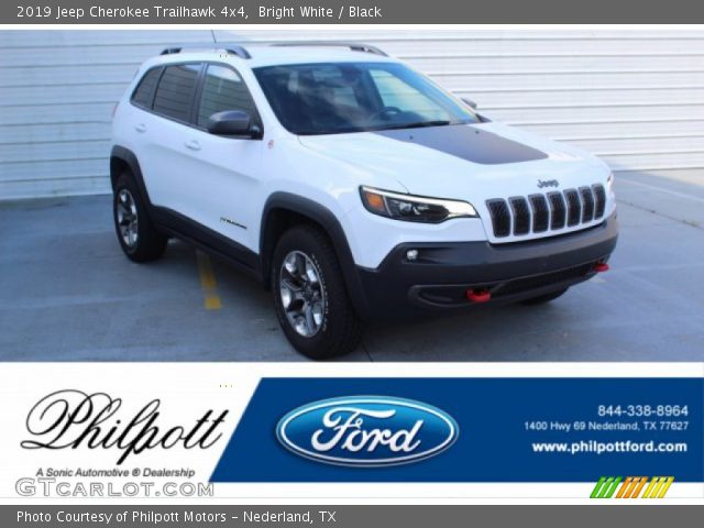 2019 Jeep Cherokee Trailhawk 4x4 in Bright White