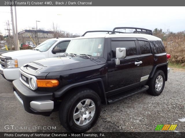 2010 Toyota FJ Cruiser 4WD in Black