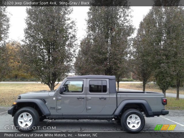 2020 Jeep Gladiator Sport 4x4 in Sting-Gray