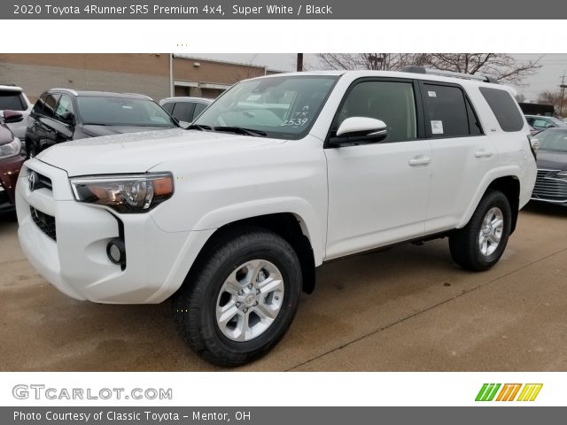 2020 Toyota 4Runner SR5 Premium 4x4 in Super White