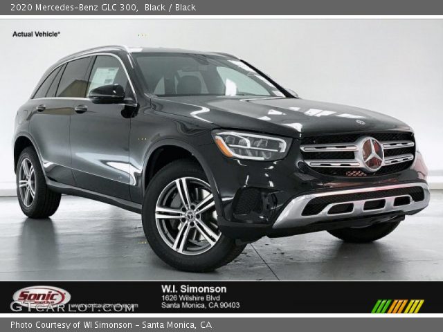 2020 Mercedes-Benz GLC 300 in Black