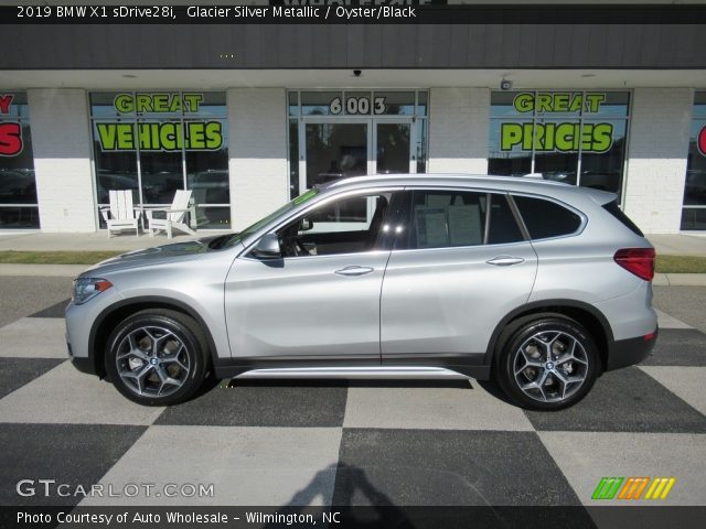 2019 BMW X1 sDrive28i in Glacier Silver Metallic