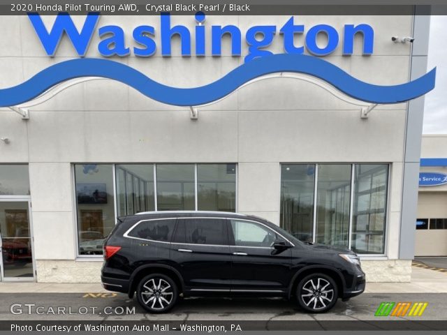 2020 Honda Pilot Touring AWD in Crystal Black Pearl