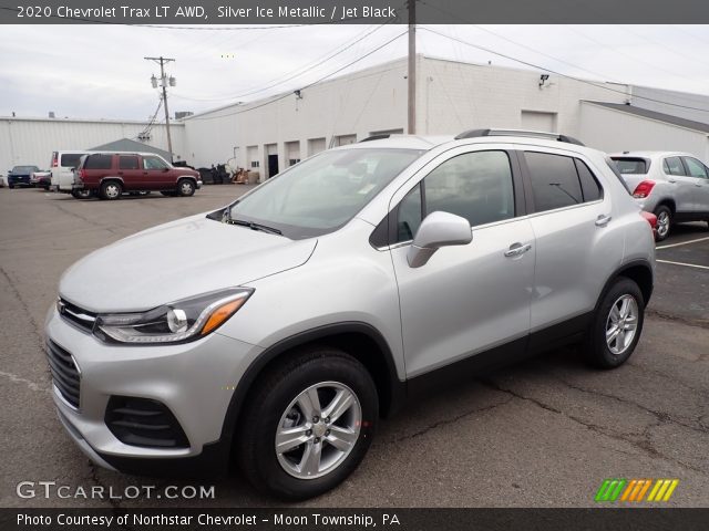 2020 Chevrolet Trax LT AWD in Silver Ice Metallic