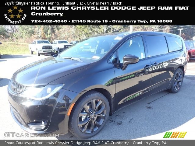2020 Chrysler Pacifica Touring in Brilliant Black Crystal Pearl