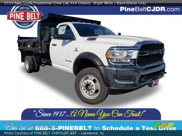 2019 Ram 5500 Tradesman Crew Cab 4x4 Chassis in Bright White