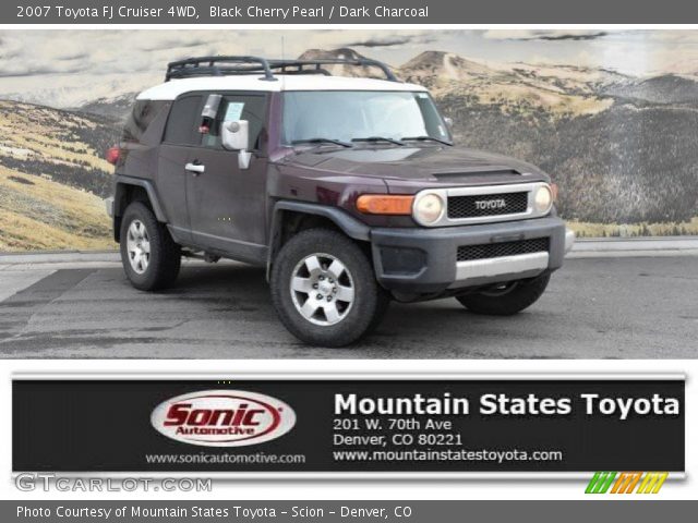 2007 Toyota FJ Cruiser 4WD in Black Cherry Pearl