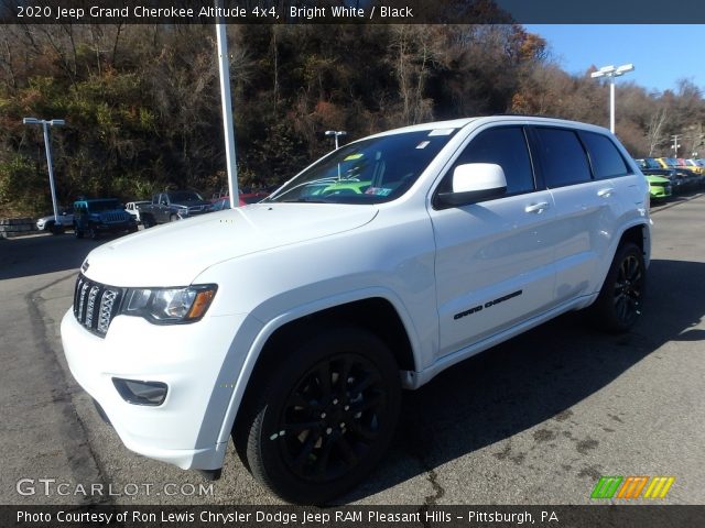 2020 Jeep Grand Cherokee Altitude 4x4 in Bright White