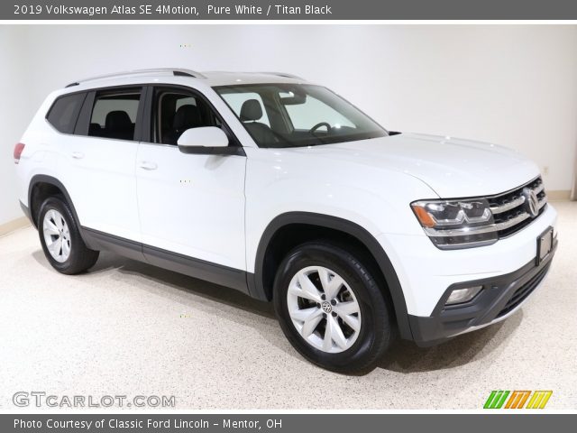 2019 Volkswagen Atlas SE 4Motion in Pure White
