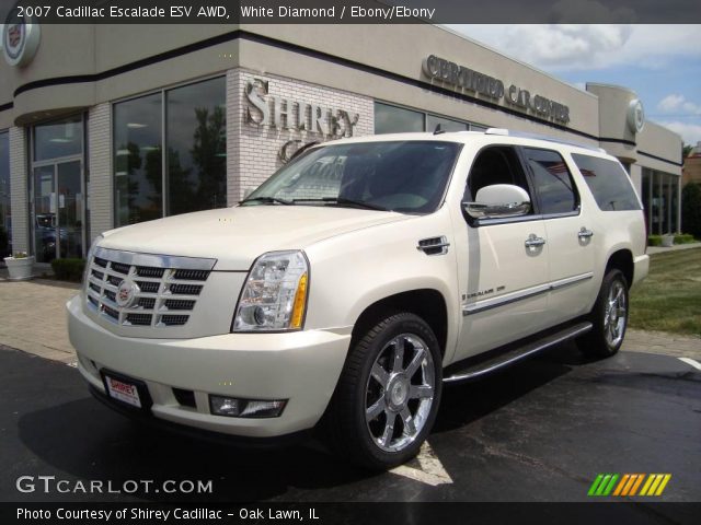 2007 Cadillac Escalade ESV AWD in White Diamond