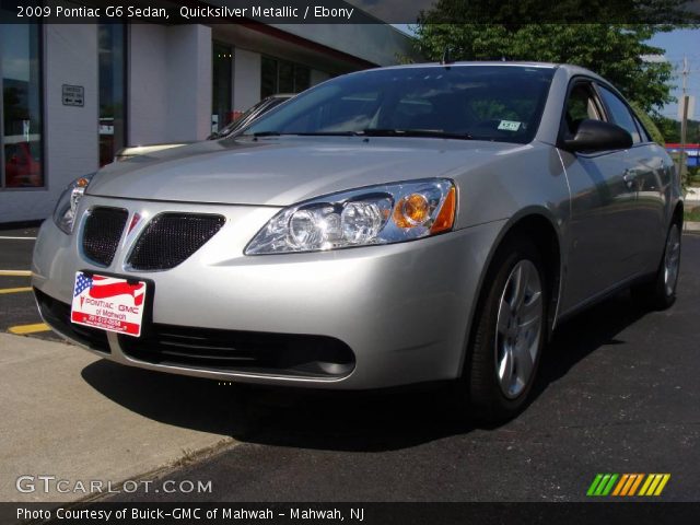 2009 Pontiac G6 Sedan in Quicksilver Metallic