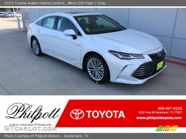 2020 Toyota Avalon Hybrid Limited in Wind Chill Pearl