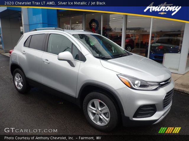 2020 Chevrolet Trax LT AWD in Silver Ice Metallic