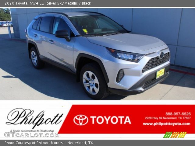 2020 Toyota RAV4 LE in Silver Sky Metallic