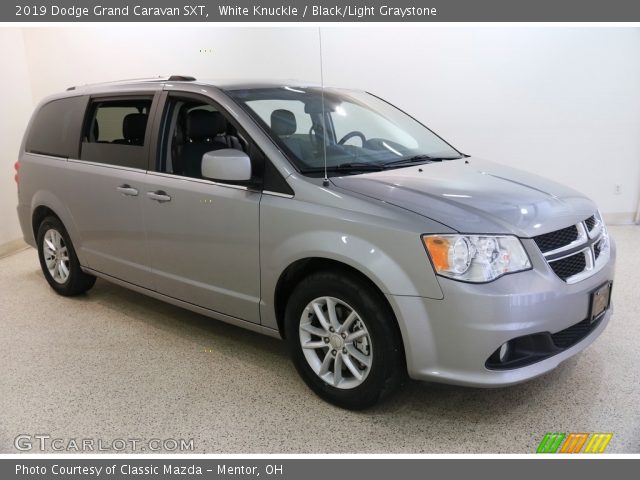 2019 Dodge Grand Caravan SXT in White Knuckle