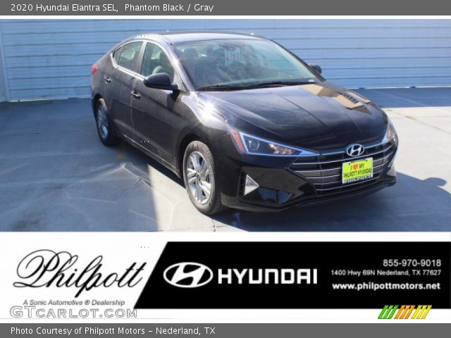 2020 Hyundai Elantra SEL in Phantom Black