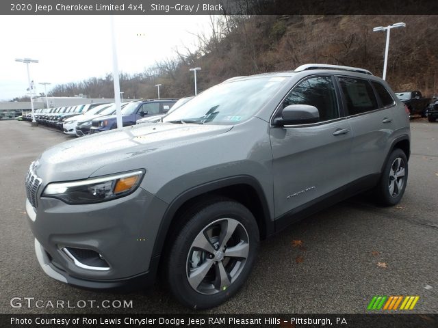 2020 Jeep Cherokee Limited 4x4 in Sting-Gray