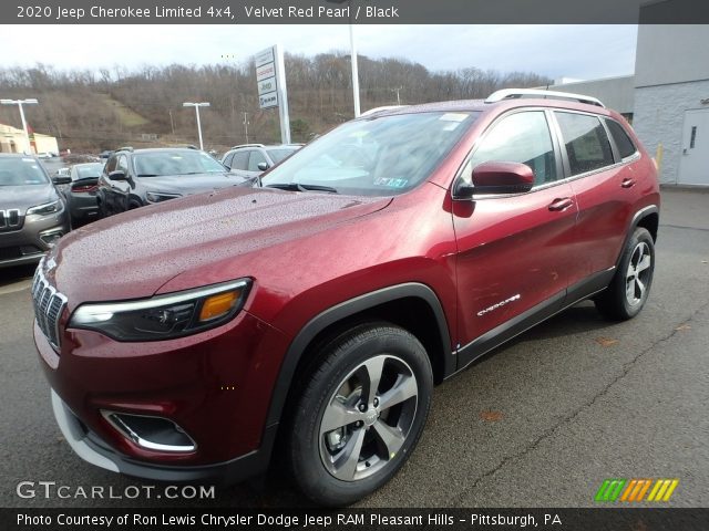2020 Jeep Cherokee Limited 4x4 in Velvet Red Pearl
