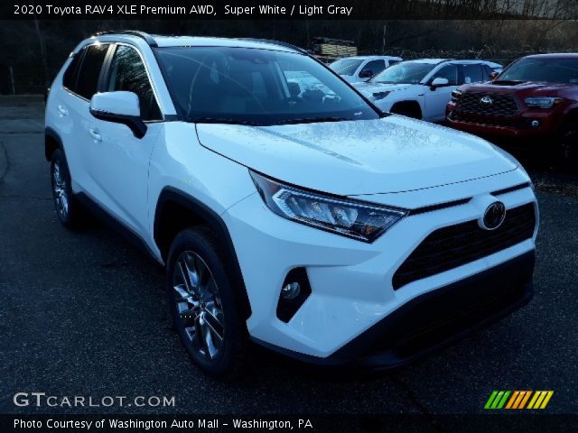 2020 Toyota RAV4 XLE Premium AWD in Super White