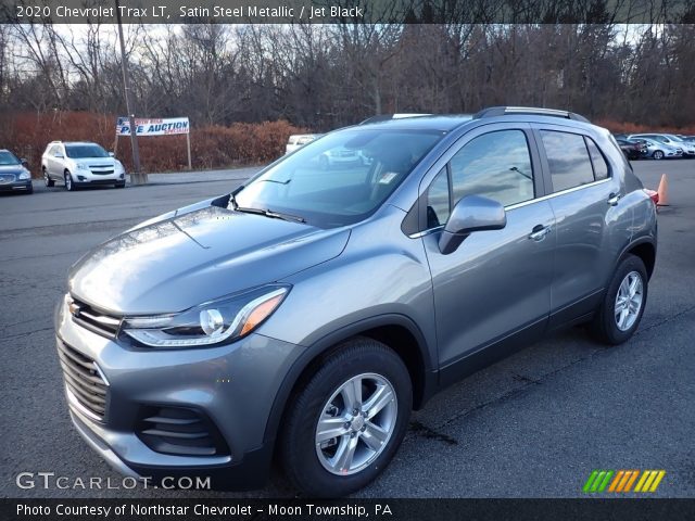 2020 Chevrolet Trax LT in Satin Steel Metallic