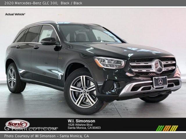 2020 Mercedes-Benz GLC 300 in Black