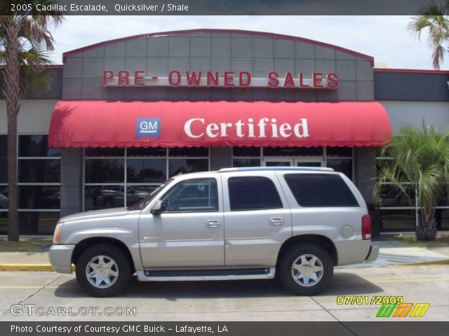 2005 Cadillac Escalade  in Quicksilver