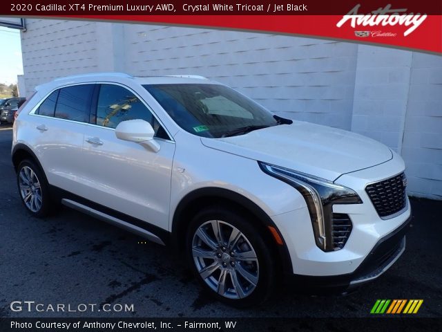 2020 Cadillac XT4 Premium Luxury AWD in Crystal White Tricoat