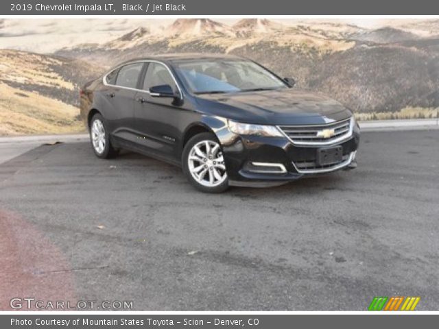 2019 Chevrolet Impala LT in Black