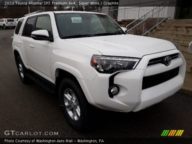 2020 Toyota 4Runner SR5 Premium 4x4 in Super White