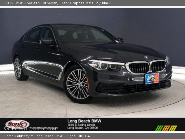 2019 BMW 5 Series 530i Sedan in Dark Graphite Metallic