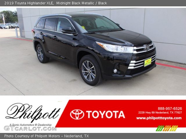 2019 Toyota Highlander XLE in Midnight Black Metallic
