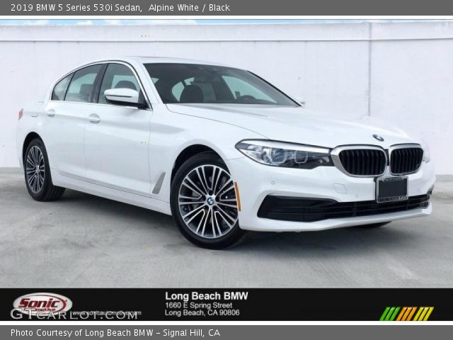 2019 BMW 5 Series 530i Sedan in Alpine White
