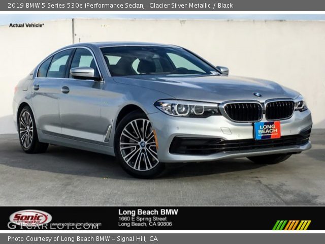 2019 BMW 5 Series 530e iPerformance Sedan in Glacier Silver Metallic