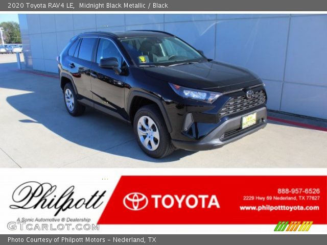 2020 Toyota RAV4 LE in Midnight Black Metallic