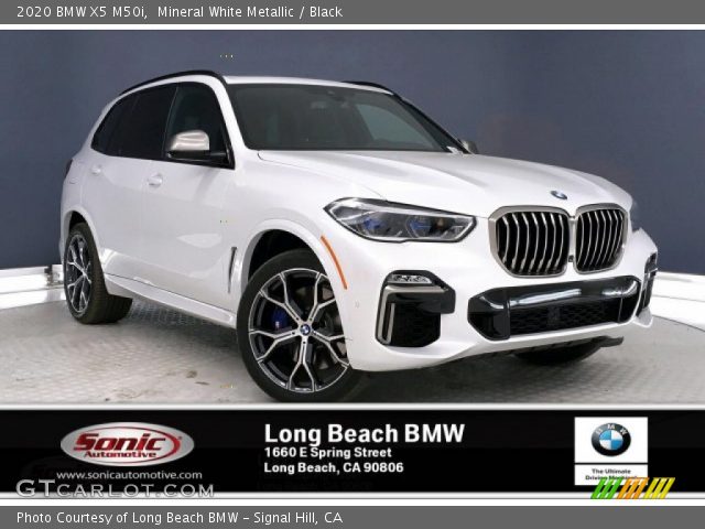 2020 BMW X5 M50i in Mineral White Metallic