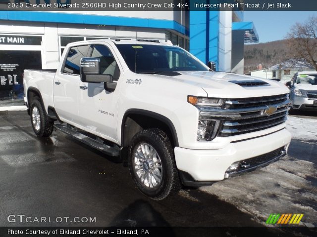 2020 Chevrolet Silverado 2500HD High Country Crew Cab 4x4 in Iridescent Pearl Tricoat