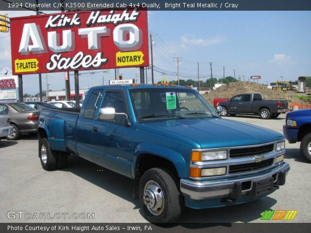 1994 Chevrolet C/K K3500 Extended Cab 4x4 Dually in Bright Teal Metallic