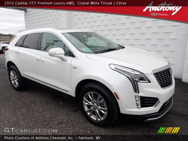 2020 Cadillac XT5 Premium Luxury AWD in Crystal White Tricoat