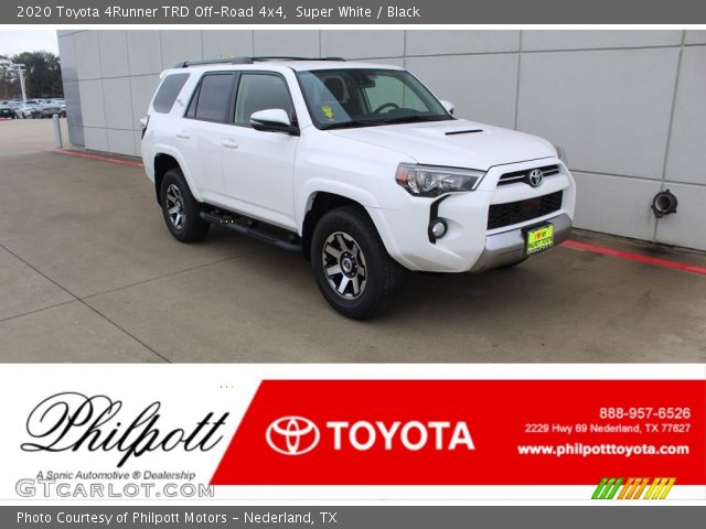 2020 Toyota 4Runner TRD Off-Road 4x4 in Super White