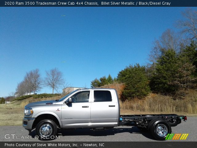 2020 Ram 3500 Tradesman Crew Cab 4x4 Chassis in Billet Silver Metallic