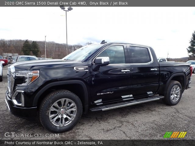 2020 GMC Sierra 1500 Denali Crew Cab 4WD in Onyx Black