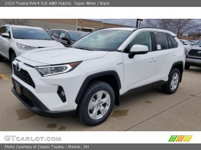 2020 Toyota RAV4 XLE AWD Hybrid in Super White