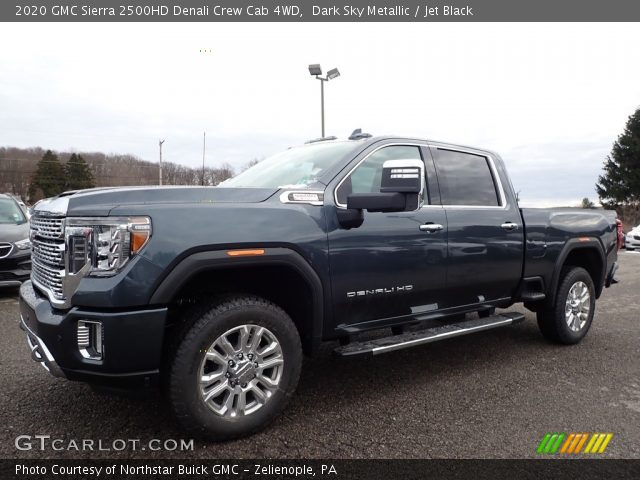 2020 GMC Sierra 2500HD Denali Crew Cab 4WD in Dark Sky Metallic