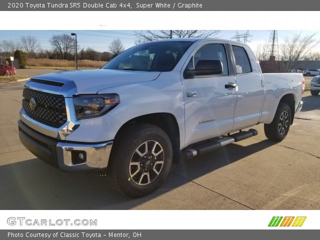 2020 Toyota Tundra SR5 Double Cab 4x4 in Super White